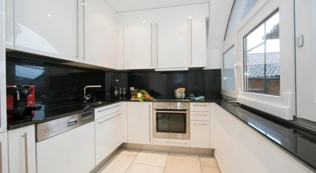 Апартаменты Borgo King Apartment