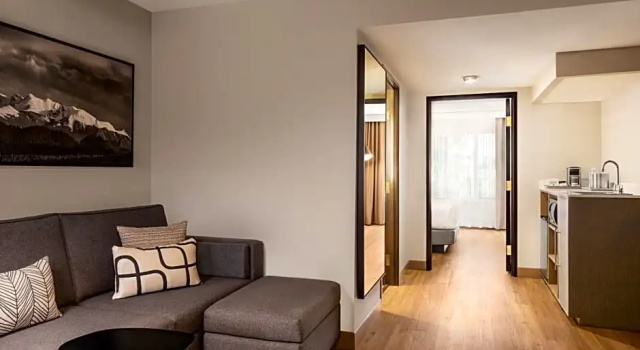 Двухместный люкс c 1 комнатой Radisson Hotel Colorado Springs Airport