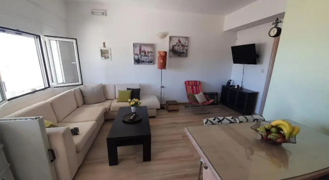 Paximadia - 1 bedroom apt - beach front