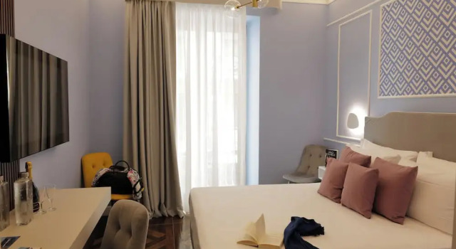 Люкс Comfort Cafè Latino Suites