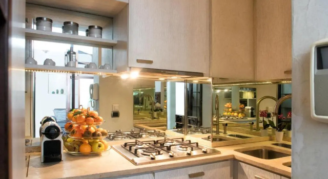 Piazza Venezia Luxury Design Apartment, Забронировать Апартаменты/квартира Рионе Монти Рим, рядом с Уста истины