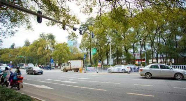 City Comfort Inn Hongqi Avenue Branch, Rezerwuj Hotel Ganzhou Jiangxi
