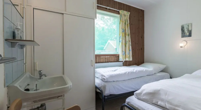Attractive Holiday Home in Vrouwenpolder With Fenced Garden, Rezervovat Hotel Hotely v Walcheren s parkováním, Parkování