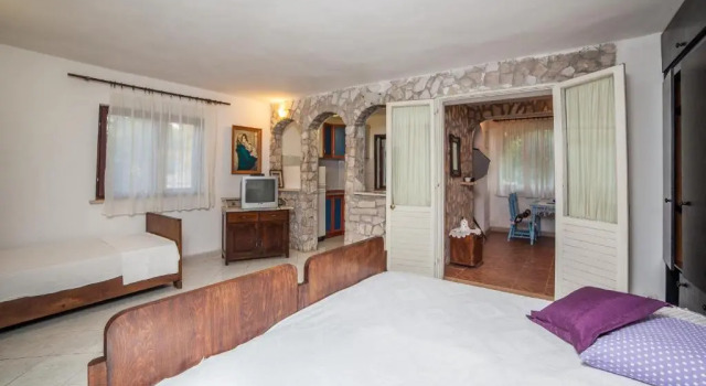 Студия Apartments Dalmatinska Kuća