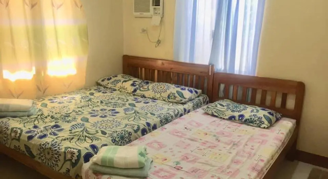 Четырёхместный номер Standard Larosa Hostel Puerto Princesa