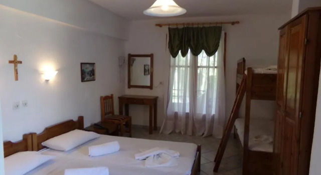Студия Villa Karapataki
