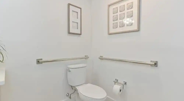 Номер Premier Harbourtown Suites