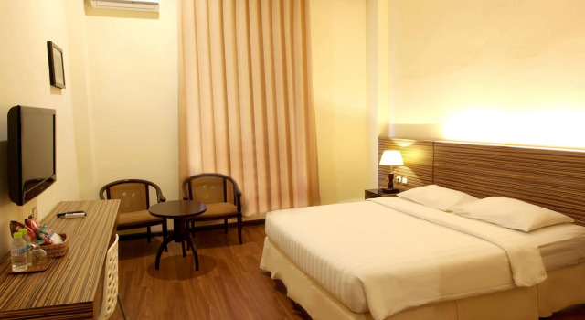 Padmaloka Hotel Tarakan, Забронировать Отель Таракан 