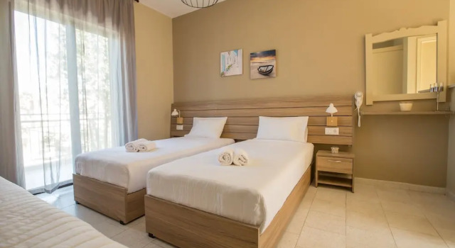 Ilaeira rooms