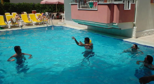 Ulaş Apart Otel, Rezerwuj Hotel Hotele w Marmaris Area z basenem, Basen