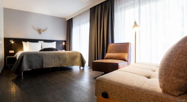 Полулюкс Hotel de Sterrenberg