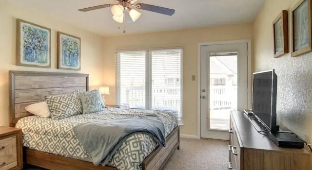 Mustang Memories - 1 Br condo