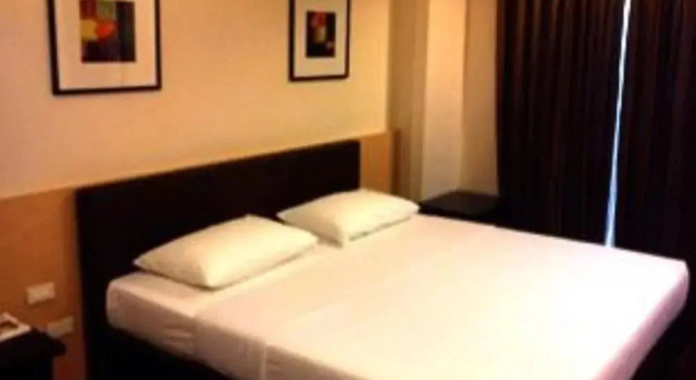 Hotel Ariana & Restaurant, Book Hotel  