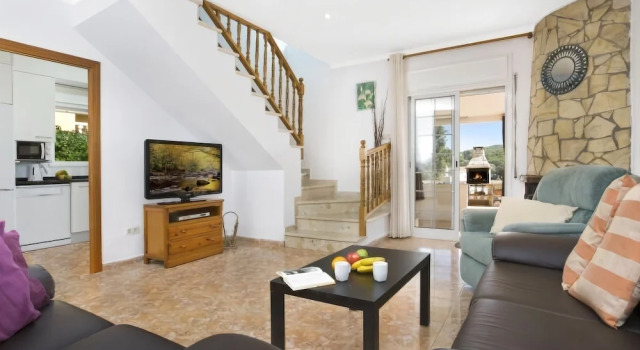 Villa Montse, Book Villa Tordera Maresme