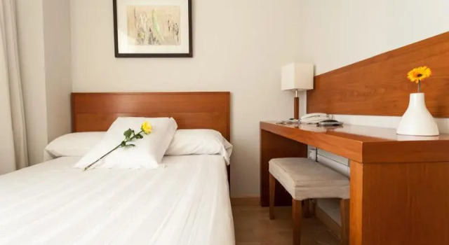Двухместный номер Standard с балконом Hotel Miera