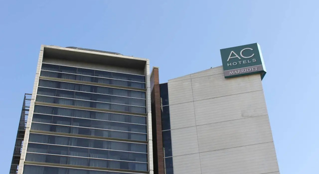Отель AC Som by Marriott