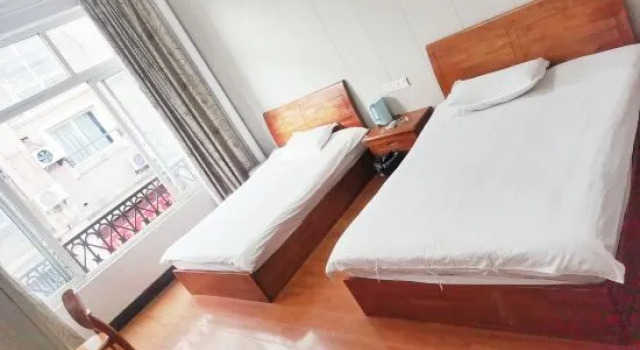 Двухместный номер Standard Lianlian Hostel