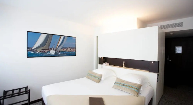 Номер Classic Royal Antibes - Luxury Hotel, Résidence, Beach & Spa
