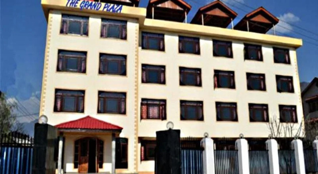 The Grand Plaza, Забронировать Отель Сринагар Jammu & Kashmir Ski