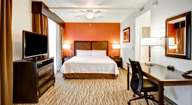 Четырёхместный люкс с 2 комнатами Homewood Suites - Doylestown