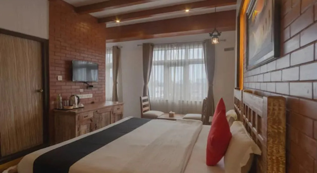 Capital O 697 Swornim Boutique Hotel