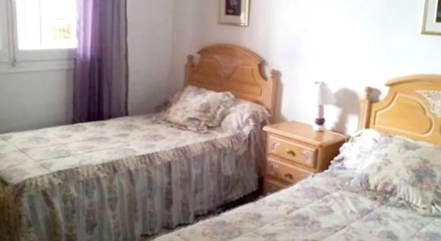 House With 2 Bedrooms In Torrevieja With Wonderful Lake View And Terrace, Забронировать Дом для отпуска Коттеджи Торревьеха, Коттедж
