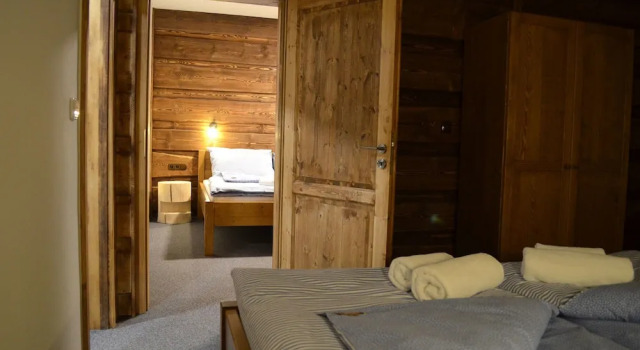 Апартаменты Hotel Kristian