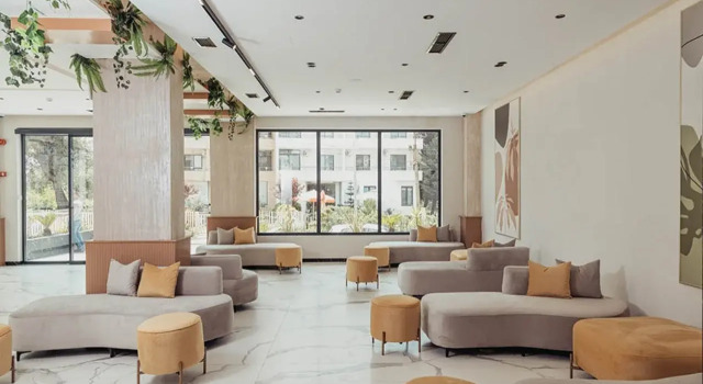 Delight Hotel  SPA, Rezerwuj Ośrodek wypoczynkowy Golem Tirana County