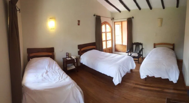 Flying Dog Hostels Urubamba, Rezervovat Hotel Hotely v Sacred Valley s parkováním, Parkování
