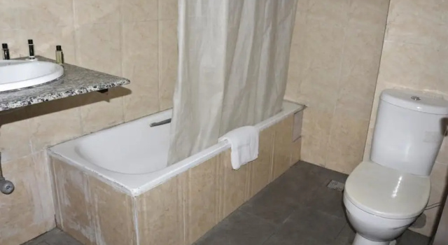 Люкс Business Royal Charlin Hotel and Suites