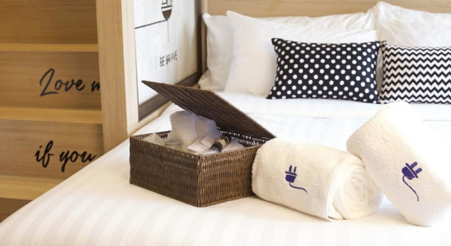 The Plug Hotel, Забронировать Отель Отели Южного Таиланда с парковкой, Парковка