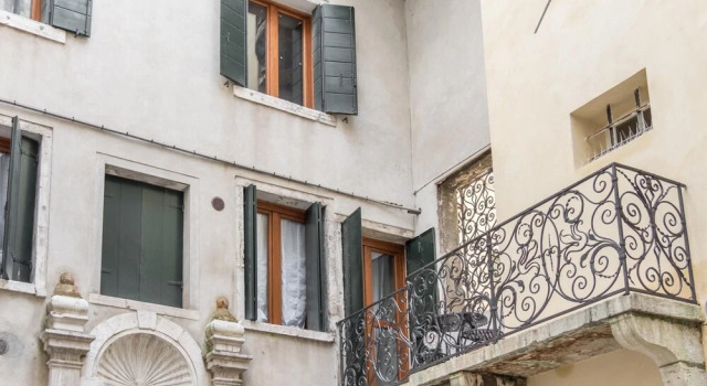 Апартаменты Venice Luxury Palace 11 - Locz