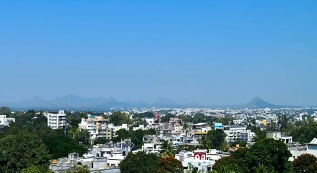 Номер Deluxe Courtyard by Marriott Nashik