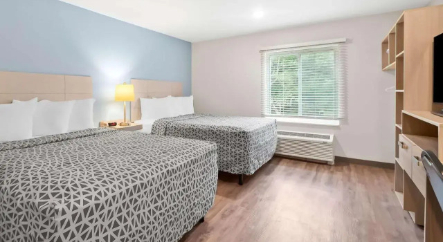 Woodspring Suites Pensacola West