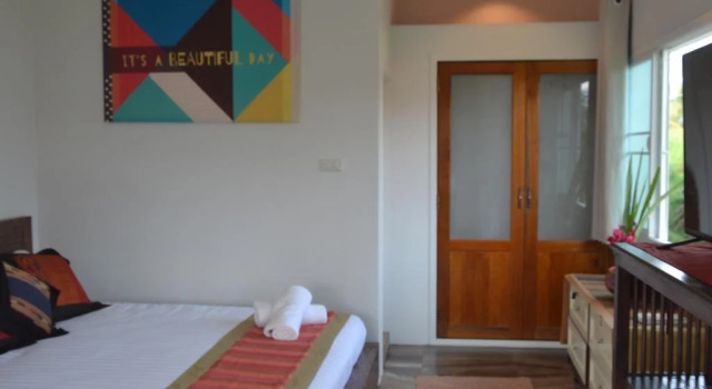 Baan Aroka Beach Front