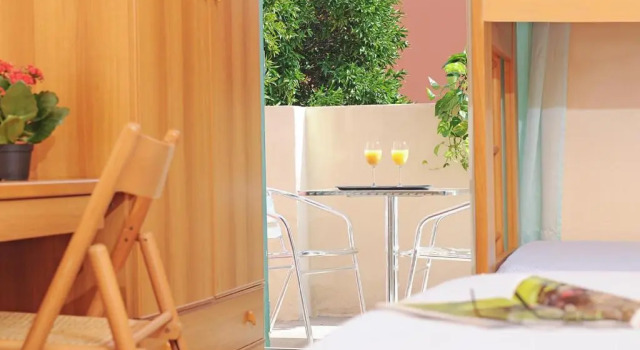 Четырёхместный номер Standard Sporting Hotel Stella Maris