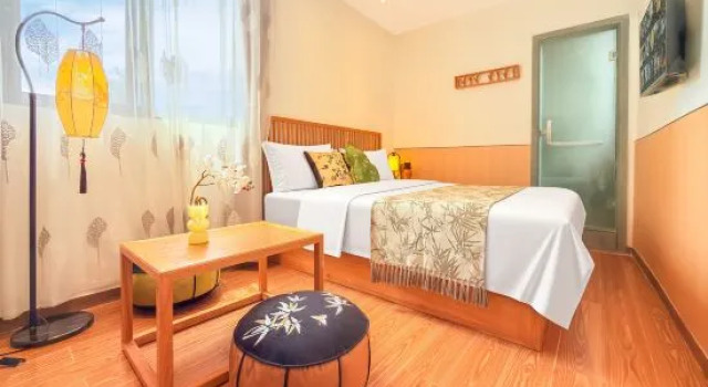 Кровать в общем номере Wushe Boutique Inn