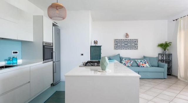 It consists of a large living room with comfortable sofa bed for 2 persons, two double bedrooms with-S'ABBA DI SU