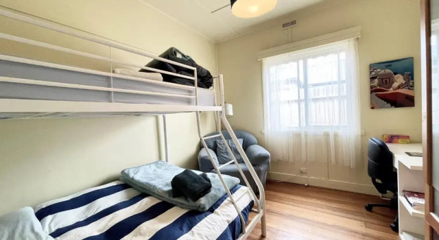 Коттедж с 4 комнатами Nautique Beach House