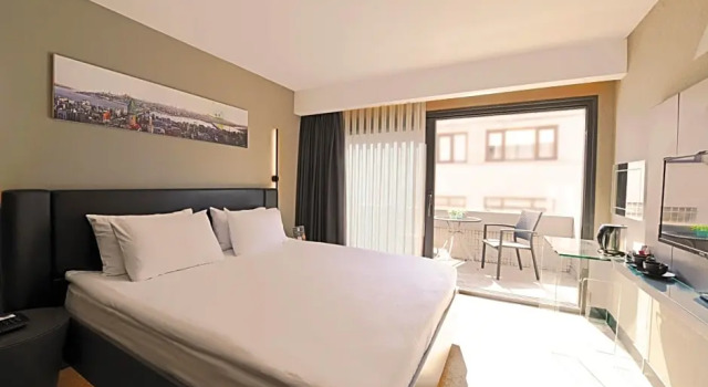 Двухместный номер с балконом Inncity Hotel Nisantasi