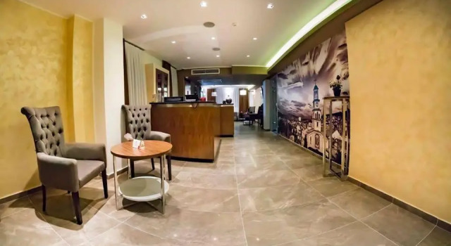 Central Hotel, Fitness and Spa