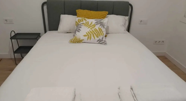 Feel Welcome Barcelona Splau, Book Hotel Hoteller i St. Just Desvernes med parkering, Parkering