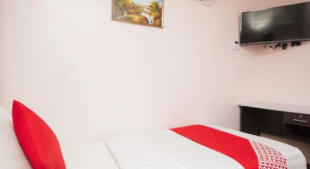 OYO 896 Bintang Fajar Hotel, Prenota Hotel Sitiawan Perak