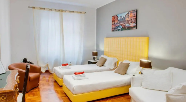 Трёхместный номер Luxury Lh Royal Suites Terrace