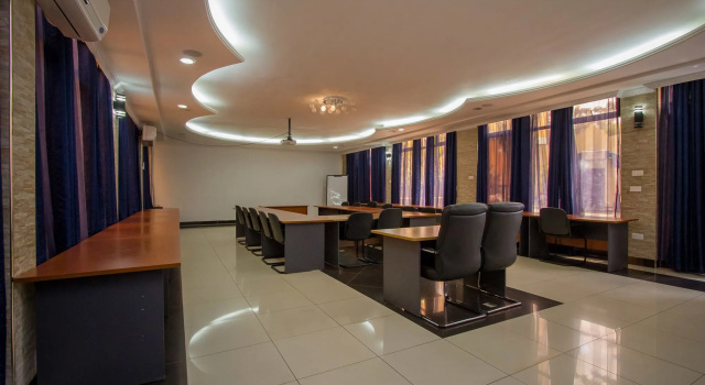 Emboita Hotel