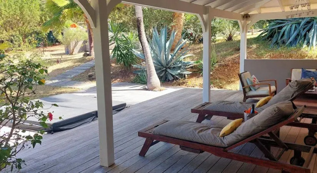 Коттедж Luxury Jardin dO résidence naturiste couples only
