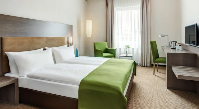 Номер Business IntercityHotel Mainz