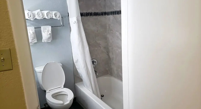 Полулюкс Deluxe Envi Boutique Hotel Henderson-Evansville South