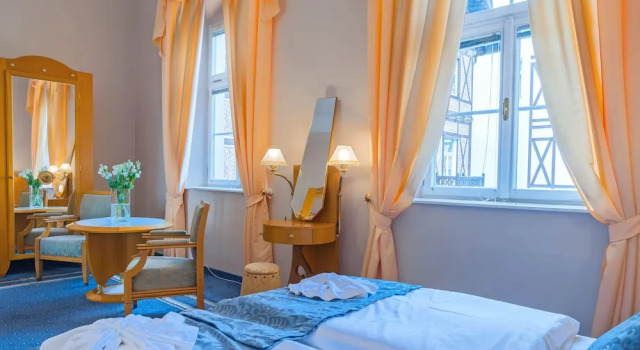 Двухместный номер Comfort Aparthotel Tři lilie