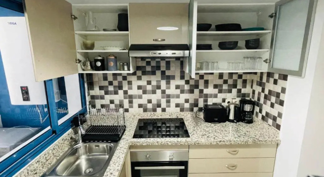 Luxury Apartment with Pool, Rezerwuj Apartament Hotele w Tanger-Tetouan z parkingiem, Parking